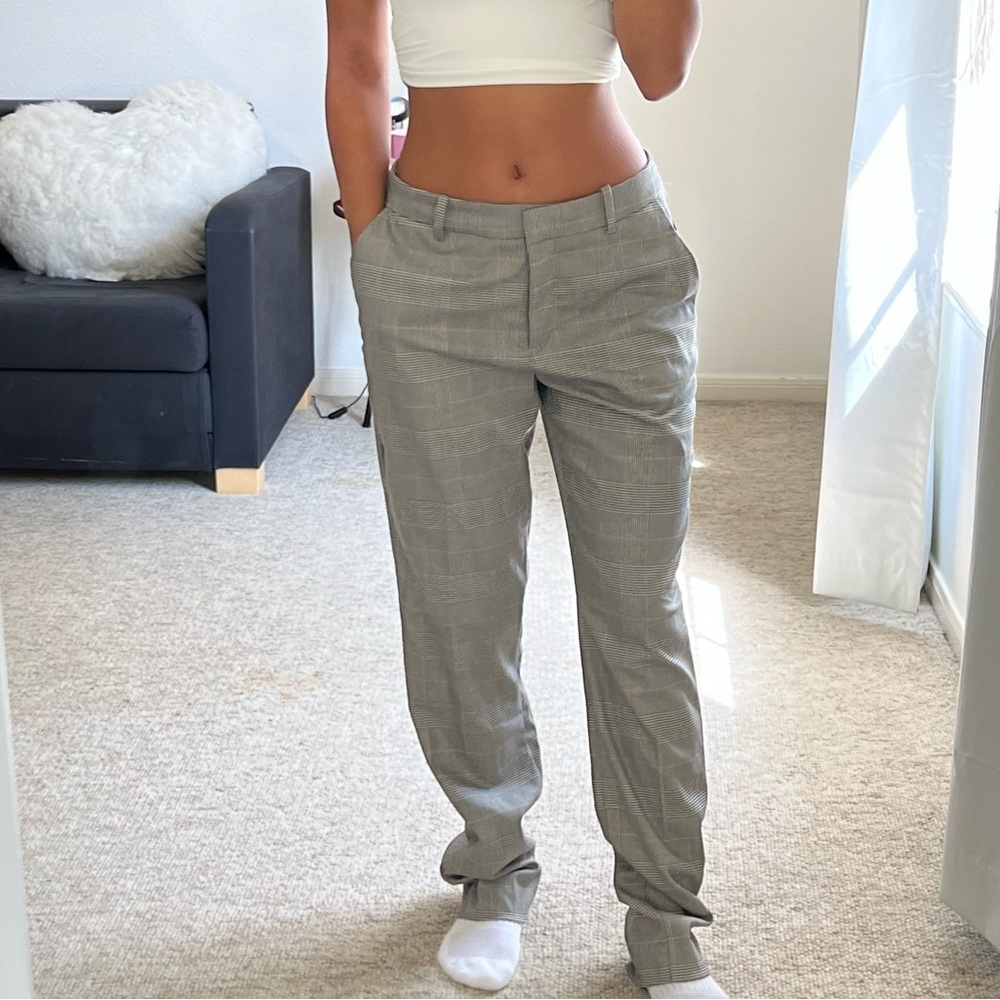 H&M Plaid Slim Dress Pants 🤍